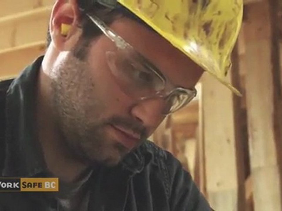 Daire testerede çalışırken iş güvenliği 1 www.kumanda.org