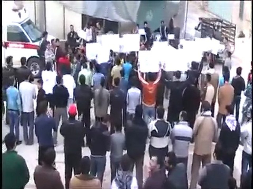 فري برس ادلب حزانو مظاهرة بعد العصر 29 3 2012 ج1