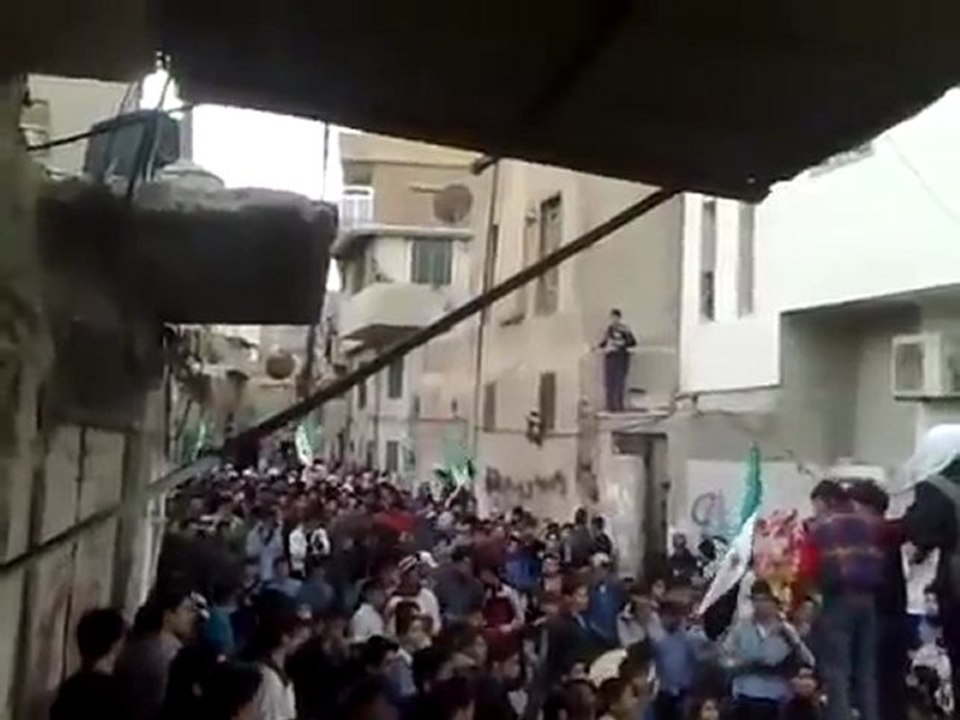 فري برس دمشق حي برزة الدمشقي الجيش الحر يامغوار29 3 2012 ج2
