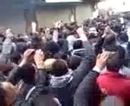 فري برس حلب تشيع الشهيد أنس سمّو 29 3 2012 جـ3