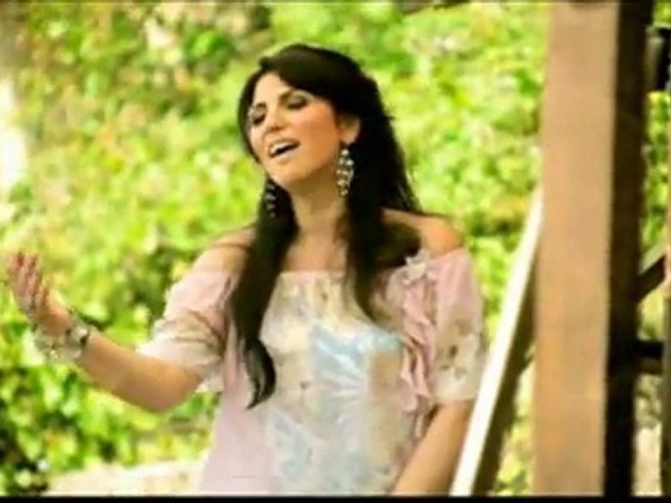 Aylin Vatankoş - Seni Ben Ellerin Olsun Diye mi Sevdim