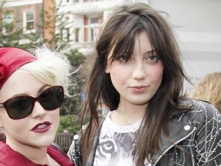 Daisy Lowe is getting closer to her father