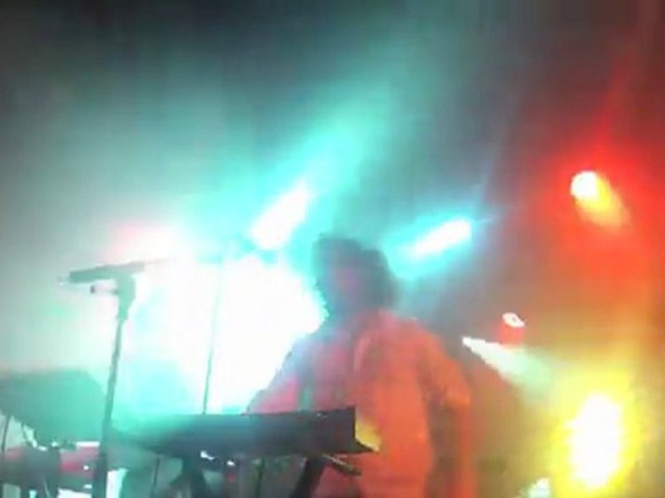 YES S CLUB - WHITE KNIGHT LIVE (2012)