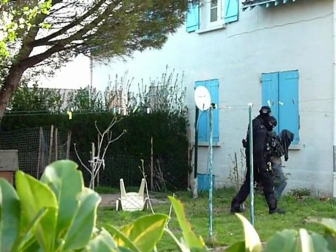 19 interpellations d'islamistes radicaux, des armes saisies