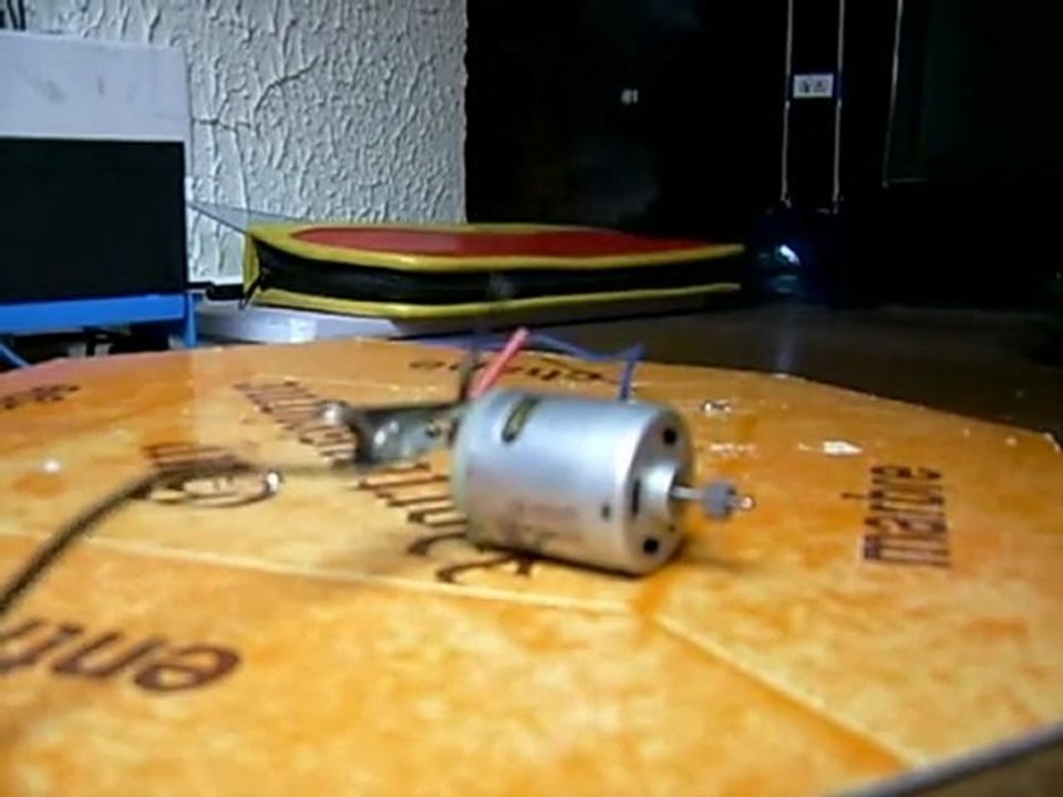 019.exploser un moteur électrique