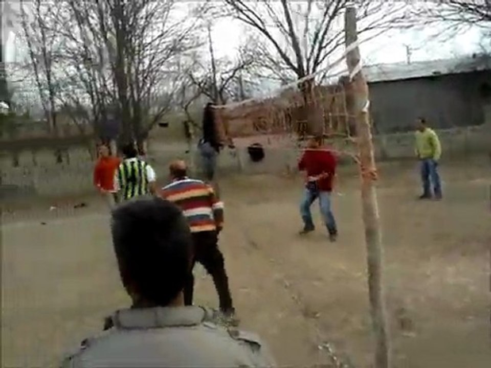 HAKVEYİS KÖYÜ NEJDET VE İZZET ABİNİN TAKIMLARI 3