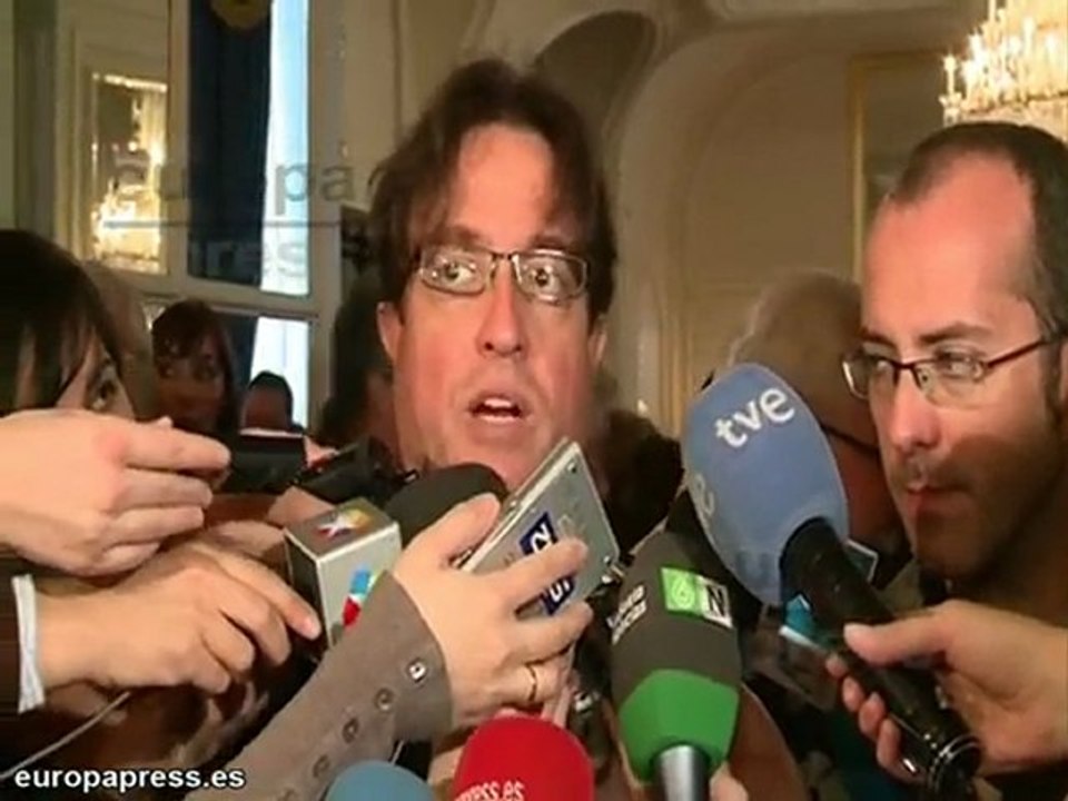 CC.OO y UGT creen que Aguirre "se queda antigua"