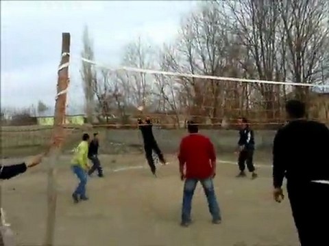 HAKVEYİS KÖYÜ NEJDET VE İZZET ABİNİN TAKIMLARI 4