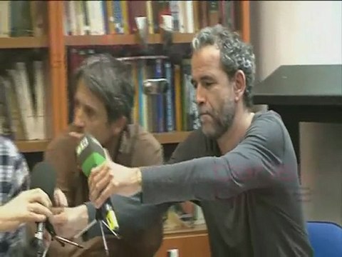 Willy Toledo apoya la huelga y se declara 'pacífico'