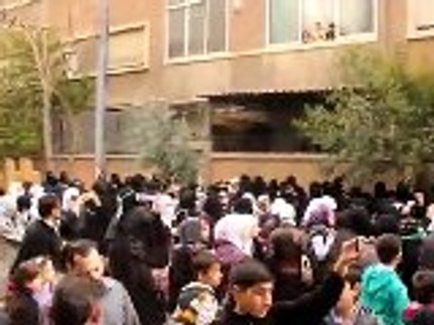 فري برس ريف دمشق دوما جثمان الشهيد البطل ابو فارس وهبي29 3 2012