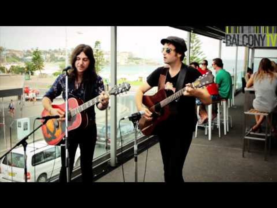 THE WIDOWBIRDS - STILL LIFE (BalconyTV)