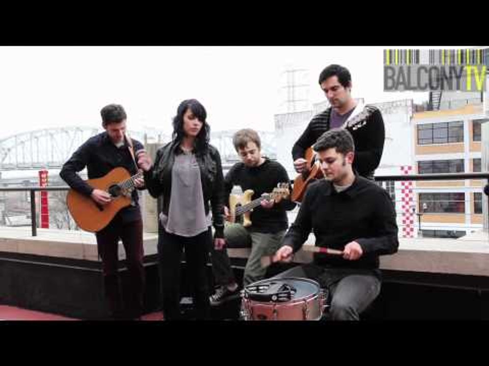 KAT SMO (BalconyTV)