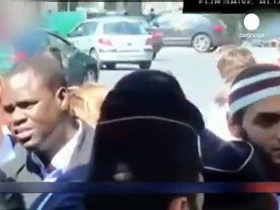 Suspected Islamist radicals held in French raid