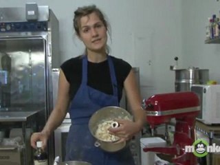 Chocolate Buttercream Cake Icing