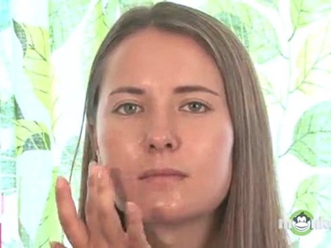 Summer Makeup - Sun Protection and Summer Skin