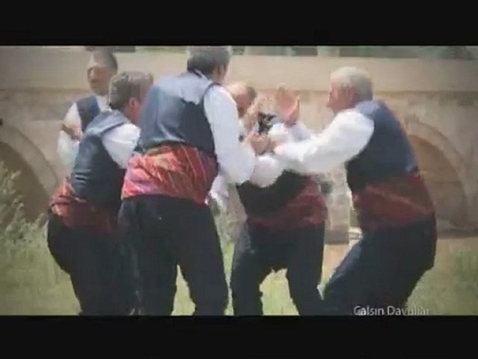 Ahmet Ayık & Ahmet Turan Eriçel - Sivas Merkez Yaşlılar Çember