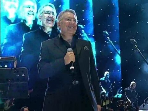 Zülfü Livaneli - Merhaba