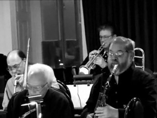 Chuck Par-Due plays Harry James' Sleepy Lagoon