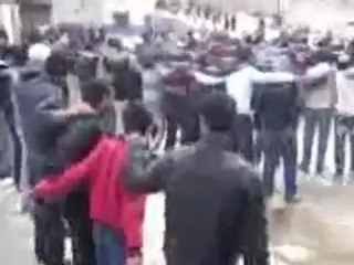 فري برس حلب منبج مظاهرة جامع سوق الهال جمعة خذلنا العرب30 3 2012 ج3