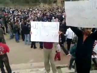 فري برس درعا مظاهرم حاشدة علما خذلنا العرب والمسلمون 30 3 2012