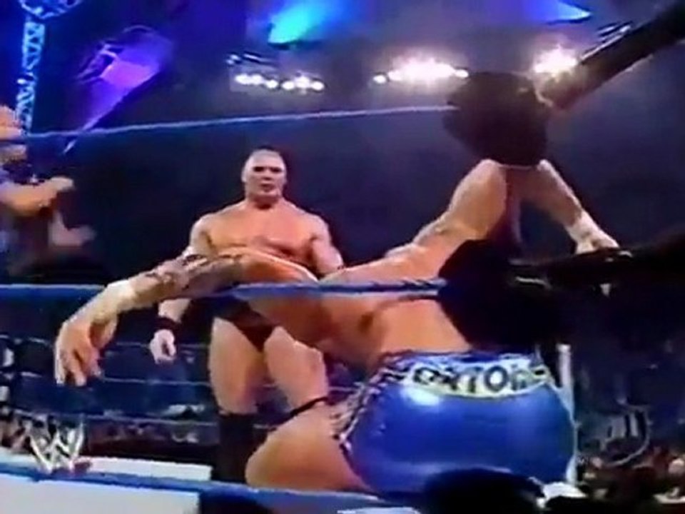 WWE Brock Lesnar vs Randy Orton 2002