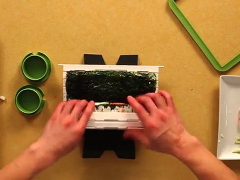 Cool sushi roll - how to make sushi