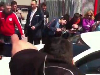 Ο Κέβιν Μιραλάς φεύγει από το "Καραϊσκάκης" και αποθεώνεται