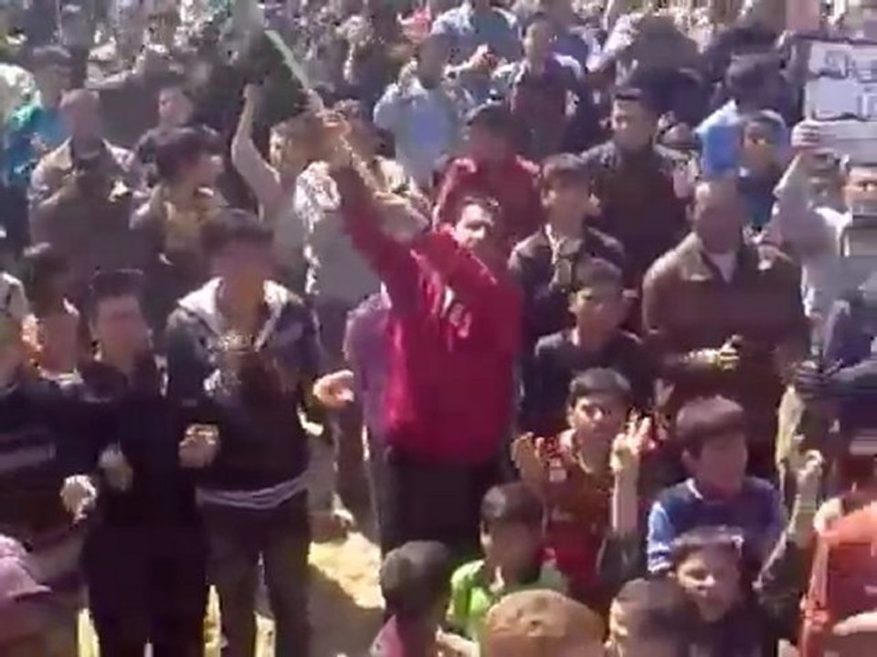 فري برس ريف حماهع المحتل كفرنبودة ريف حماة جمعة خذلنا المسلمون والعرب مظاهر 30 3 2012