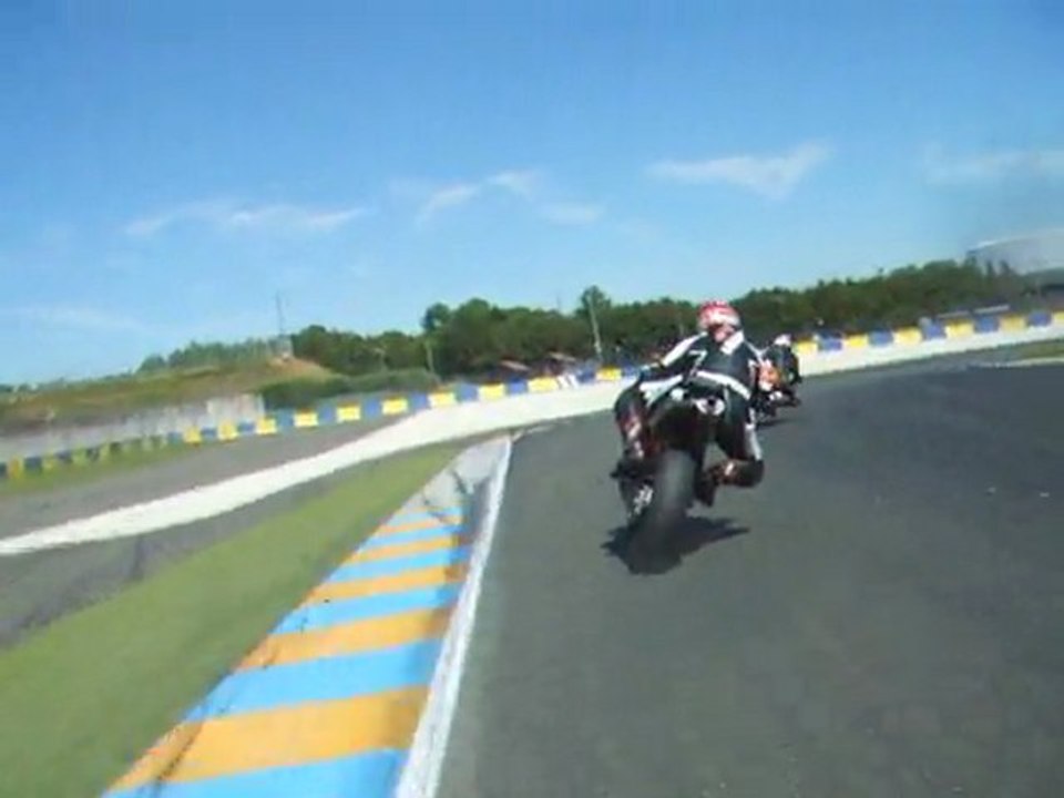 LeMans_16082011_Session1ApM_CB500