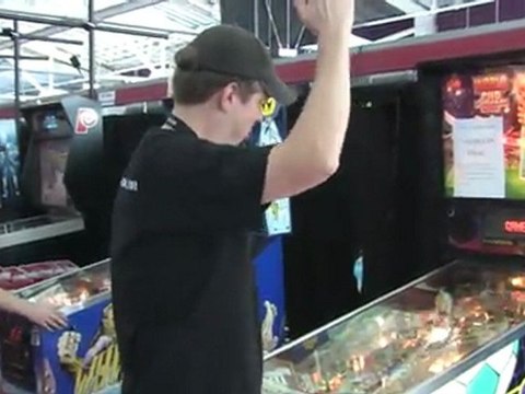 Classic Game Room - CGR competes at PAPA14 Pinball Tournament pt2