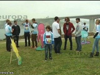 Tải video: Deporte y diversión en el 'Km0 Surf-Camp' de Lugo