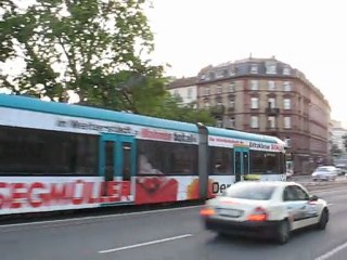 Francfort, Allemagne : tramway