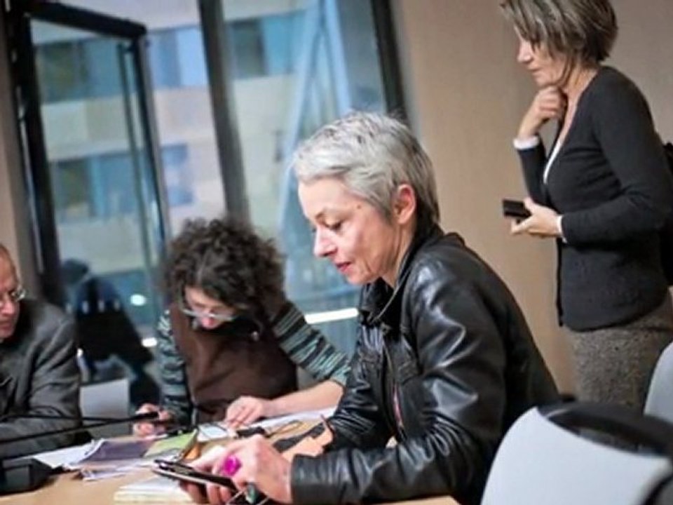 21 Voix Pour 2012 - Portrait de Véronique par Hugo Ribes