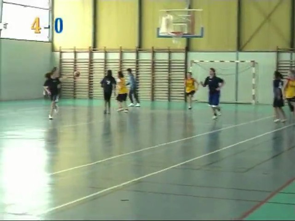 Minimes Filles Jacques Prévert UNSS 280312