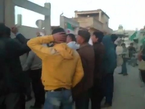 فري برس ريف حلب كفرنوران مظاهرة مسائية نصرة للأتارب 31 3 2012 ج2