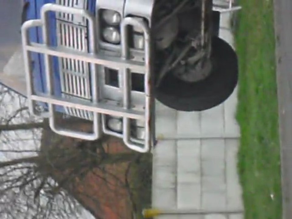 GROS CAMION