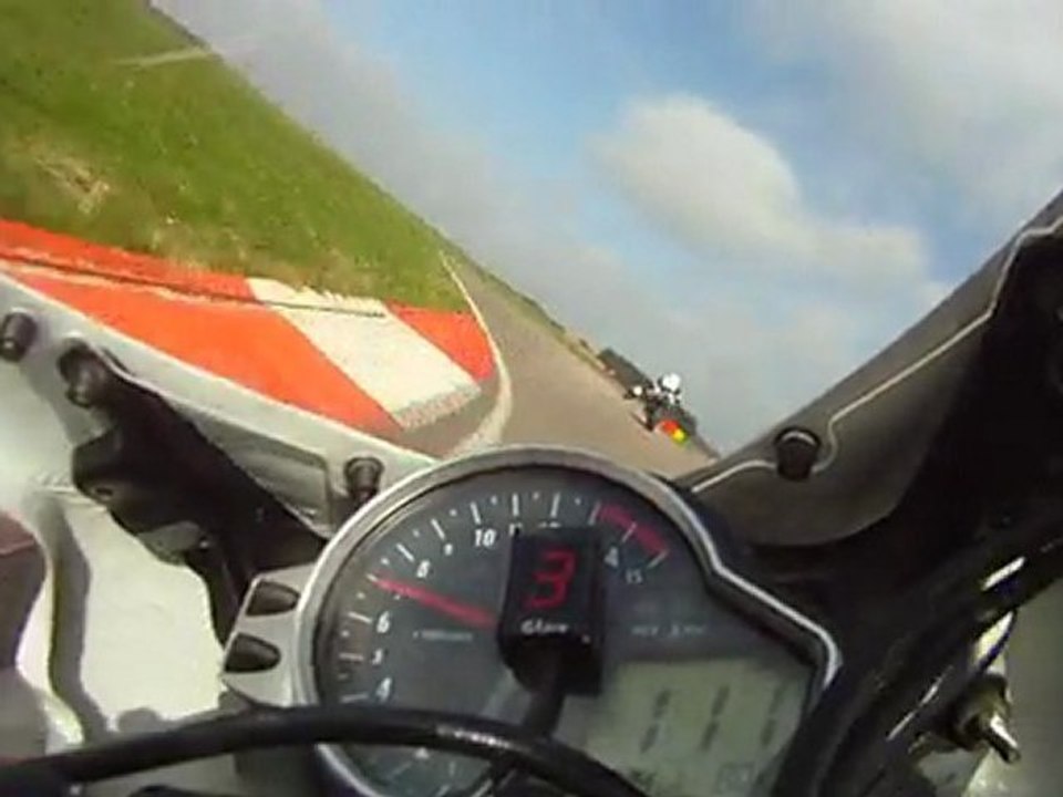On board cbr1000rr 09 Chambley 31/03/12