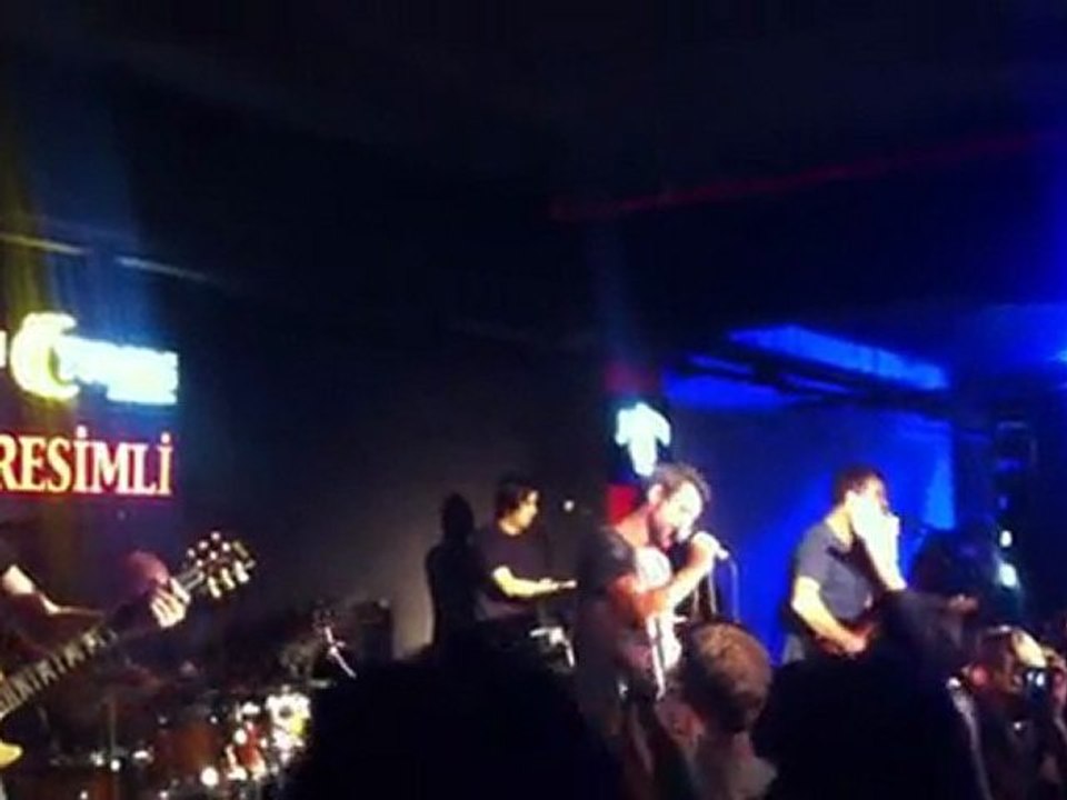 ESTRABİM FERİDUN DÜZAĞAÇ CANLI BURSA RESİMLİ