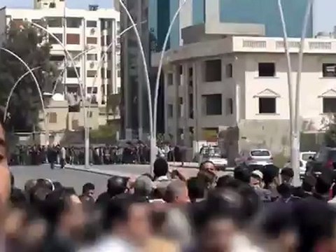 فري برس دمشق كلاب الاسد في تشييع شهداء كفرسوسة 31 3 2012