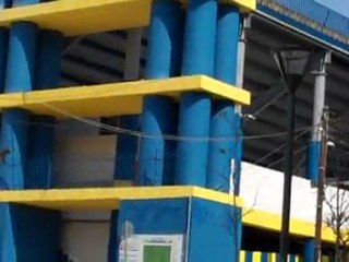 Εξωτερικά το γήπεδο του Παναιτωλικού