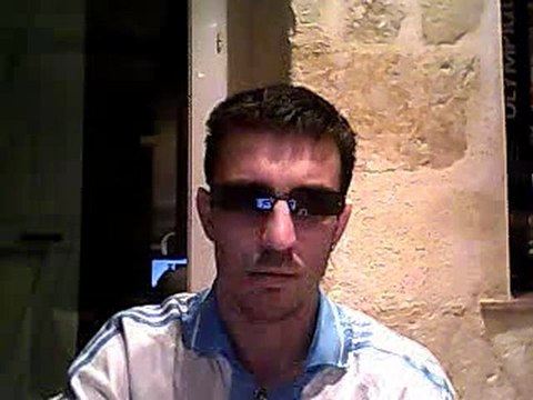 douille devant Hantise