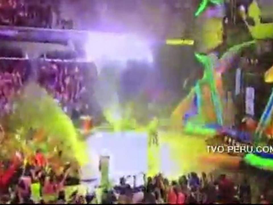 Justin Bieber fue bañado en "Slime" en los Kid’s Choice Awards