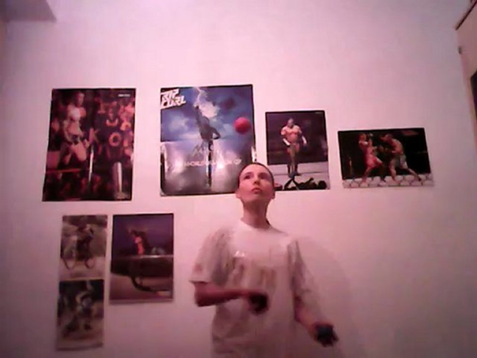 jonglage 3 balles .