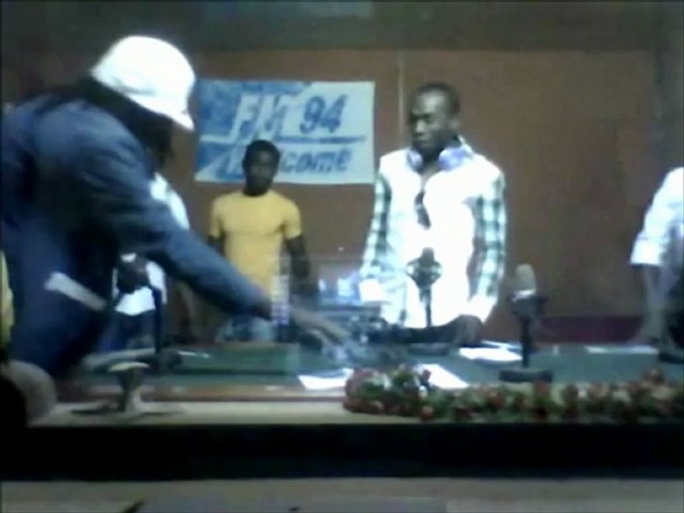 Evina_FM 94_le 29.03.2012