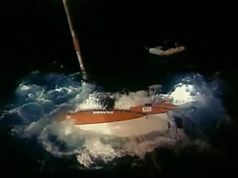 LES FANTOMES DU TITANIC - Bande-annonce VO