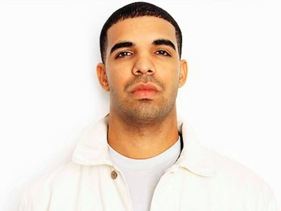 Hip Hop Singer Drake Turned To Drugs To Cope With Fame - Hollywood Scandal