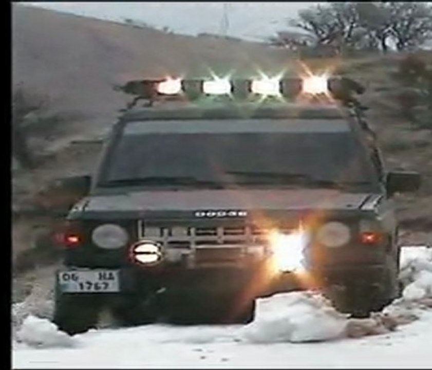 DODGE  RAİDER..