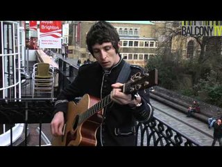 ANDY O'BRIEN - PICK YOU UP WHEN YOU FALL (BalconyTV)