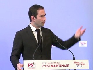 "la solution de Nicolas Sarkozy à la crise c'est l'endettement"