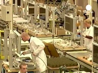 Philips cuts losses and quits TV market